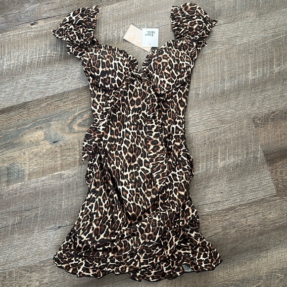 Tiger Mist Dresses & Skirts - Tiger Mist Mini Dress